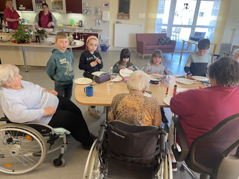 Kooperation Seniorenhaus Konradsreuth und Grundschule